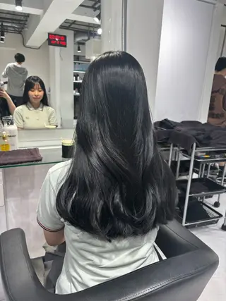 ロング カラー 表参道♡暗髪♡ 艶カラー♡アユミのヘアスタイル