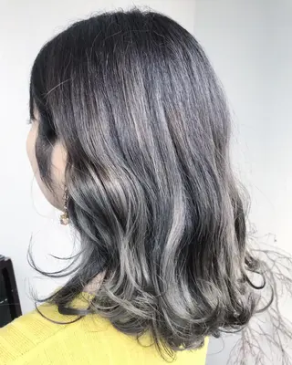 セミロング カラー 大嶋 宏隆のヘアスタイル