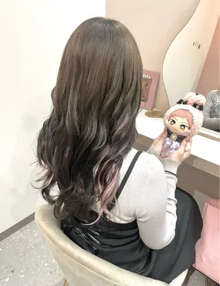 ロング Mila chihiroのヘアスタイル