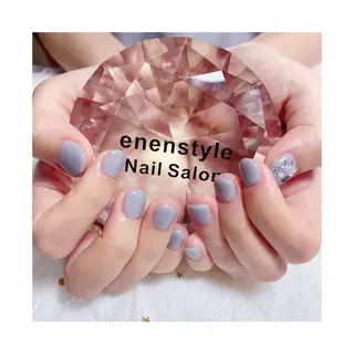 ショート ネイル 👑enen style👑のネイルデザイン