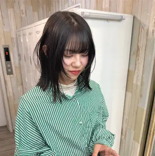 ミディアム カラー KEIGO/ ベージュカラーのヘアスタイル