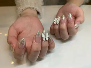 ネイル ネイルルーム チャームのネイルデザイン