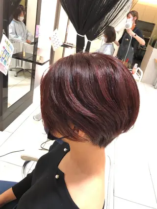 ショート カラー デザインカラー✨🦄 透明感カラー✨ヒカルのヘアスタイル