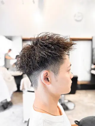 カラー パーマ メンズ ブリーチカラー🔥 パーマ【佐々木凌平】のヘアスタイル