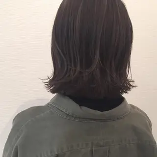 ミディアム カラー 池田 真由美のヘアスタイル