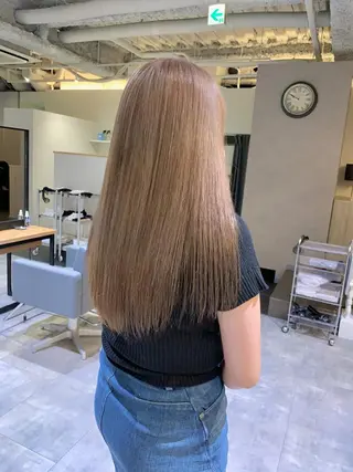 ロング カラー 桃果 momokaのヘアスタイル