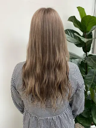 ロング カラー 🌼ハイライト透明感 🌼maiのヘアスタイル