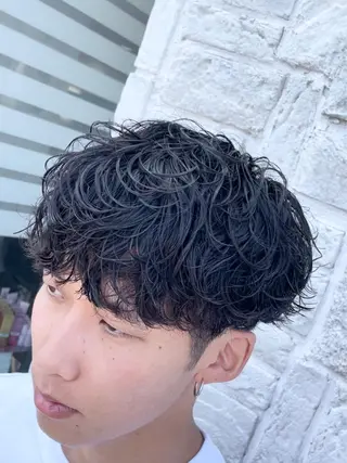 パーマ メンズ アタ ムのヘアスタイル