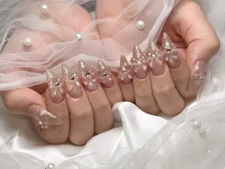 ネイル Roi〈ロワ〉 Minakoのネイルデザイン