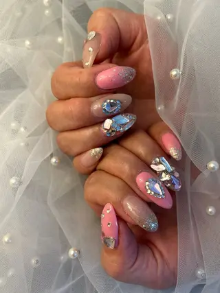 ネイル ✴︎ Delightのネイルデザイン