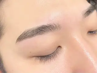 メンズ アイブロウ アイブロウ M_の眉毛・アイブロウイメージ