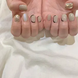 ネイル 藤原 胡桃のネイルデザイン