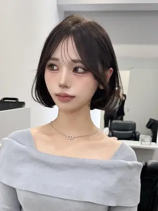 ミディアム 岡本葵子カットモデル ┊束感マツエクのマツエク・マツパデザイン