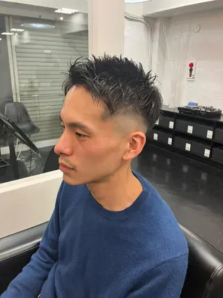 ショート 段下 航一郎のヘアスタイル