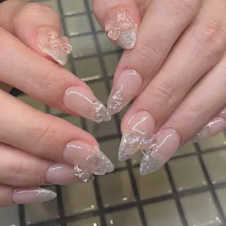 ネイル ー 葉のネイルデザイン