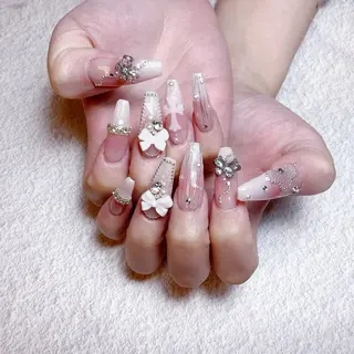 ネイル 🍭Yun nail hyejin🌸のネイルデザイン