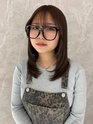 セミロング ボブレイヤー／ 今城愛友花のヘアスタイル