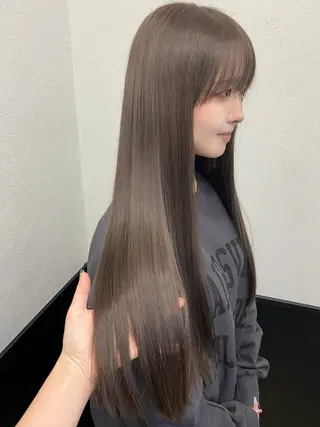 ロング カラー 渋谷🖤 艶髪🖤透明感カラーのヘアスタイル