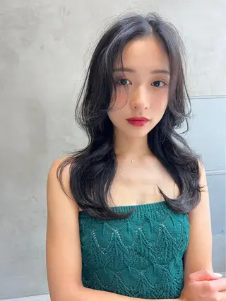 セミロング カラー ヘアアレンジ 🫧艶髪矯正 髪質改善🫧 大介のヘアスタイル