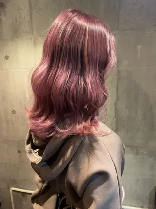 セミロング デザインカラー⭐️ Yamauchiのヘアスタイル