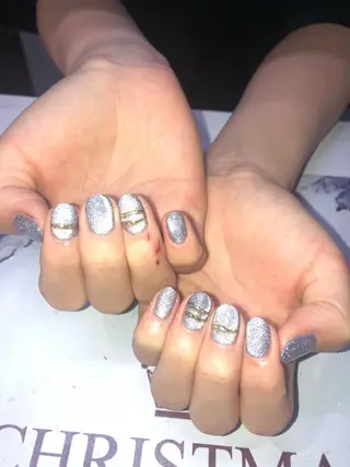 ネイル ガレンドウ 白澤 愛子のネイルデザイン