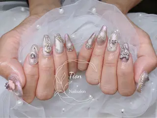 ネイル Nailsalon Tion 横浜西口店のネイルデザイン