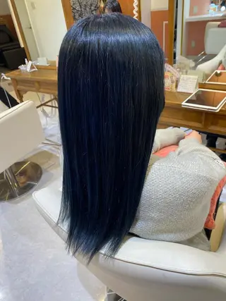 セミロング カラー 梛木 唯のヘアスタイル