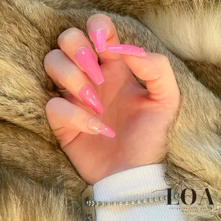 ネイル LOA🦋 yuraのネイルデザイン