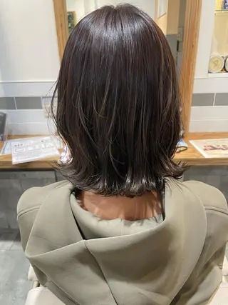 ミディアム カラー 髪質改善ストレー ト指名NO.1林駿希のヘアスタイル