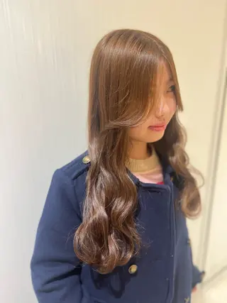 ロング カラー ヘアアレンジ Above /yoshimiのヘアスタイル