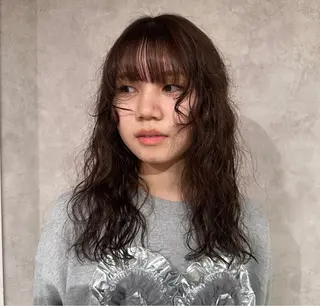 ロング ハイトーン🫀 デザイン🪐yumeのヘアスタイル