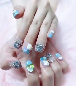 ネイル MoonNail ユリ🌸のネイルデザイン