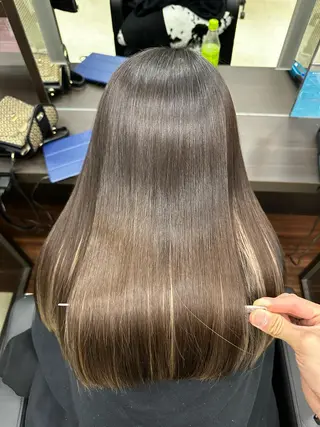 ロング float浦和美園店 藍野賢也のヘアスタイル