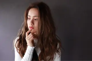 ロング 仁和山 健汰のヘアスタイル