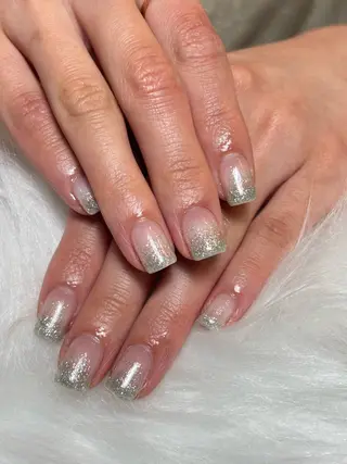 ネイル 福山 千尋のネイルデザイン