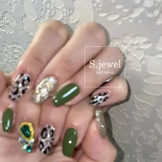ネイル S. JEWELのネイルデザイン