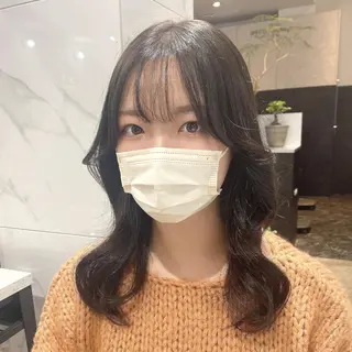 セミロング カラー パーマ ヘアアレンジ 新宿⌇韓国風ヘア ⌇透明感カラーのヘアスタイル