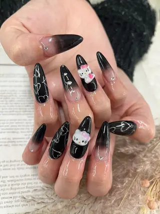 ネイル Basic町田本店 Suzunaのネイルデザイン