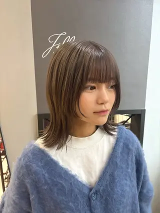 ミディアム ブリーチなしWカラー ヘアセット菜希のヘアスタイル