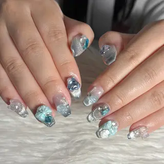 ネイル LAVISH manaのネイルデザイン