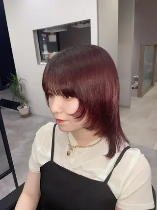 セミロング カラー COCO .のヘアスタイル