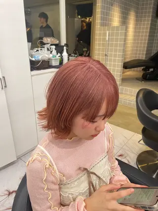 ロング カラー 透明感🤍レイヤー ベージュ‎🤍ピンクのヘアスタイル