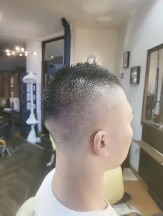 メンズ ショート 足利市・原宿・表参道 シニストラのヘアスタイル