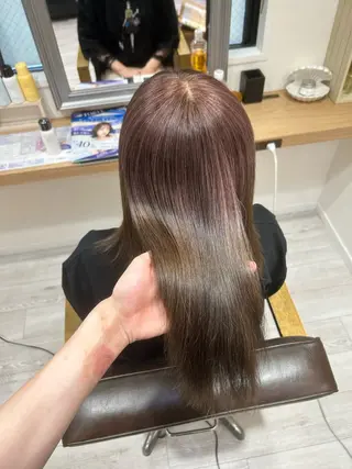 ロング 井上 慈温のヘアスタイル