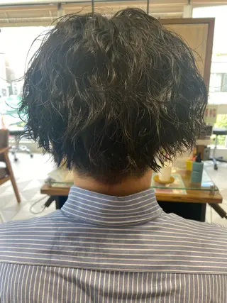 ショート カラー パーマ ヘアアレンジ メンズ メンズパーマの巨匠 鈴木純のヘアスタイル