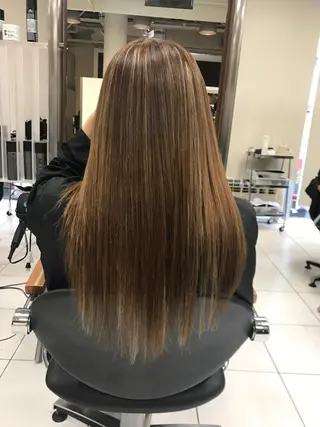 ロング 大石 さやかのヘアスタイル