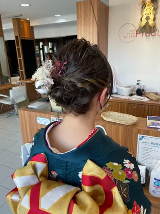 ミディアム ヘアアレンジ ☪︎⋆ hair & eye yuka˚✩のマツエク・マツパデザイン
