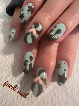 ネイル juedi nail(木曜日のネイル)所属・juedi nail 〜木曜日のネイル〜のネイルデザイン