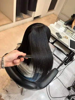 セミロング カラー 🩵レイヤー✖︎ 髪質改善🩵リョウヤのヘアスタイル
