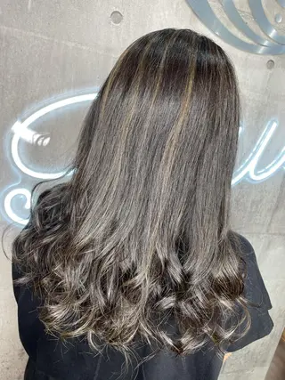 セミロング カラー パーマ ヘアアレンジ メンズ キッズ ネイル マツエク・マツパ 北千住10分 肥高 壮汰のヘアスタイル